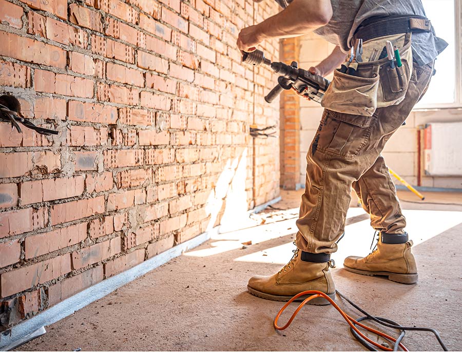 workers-are-installing-ceramic-tiles-floor_05